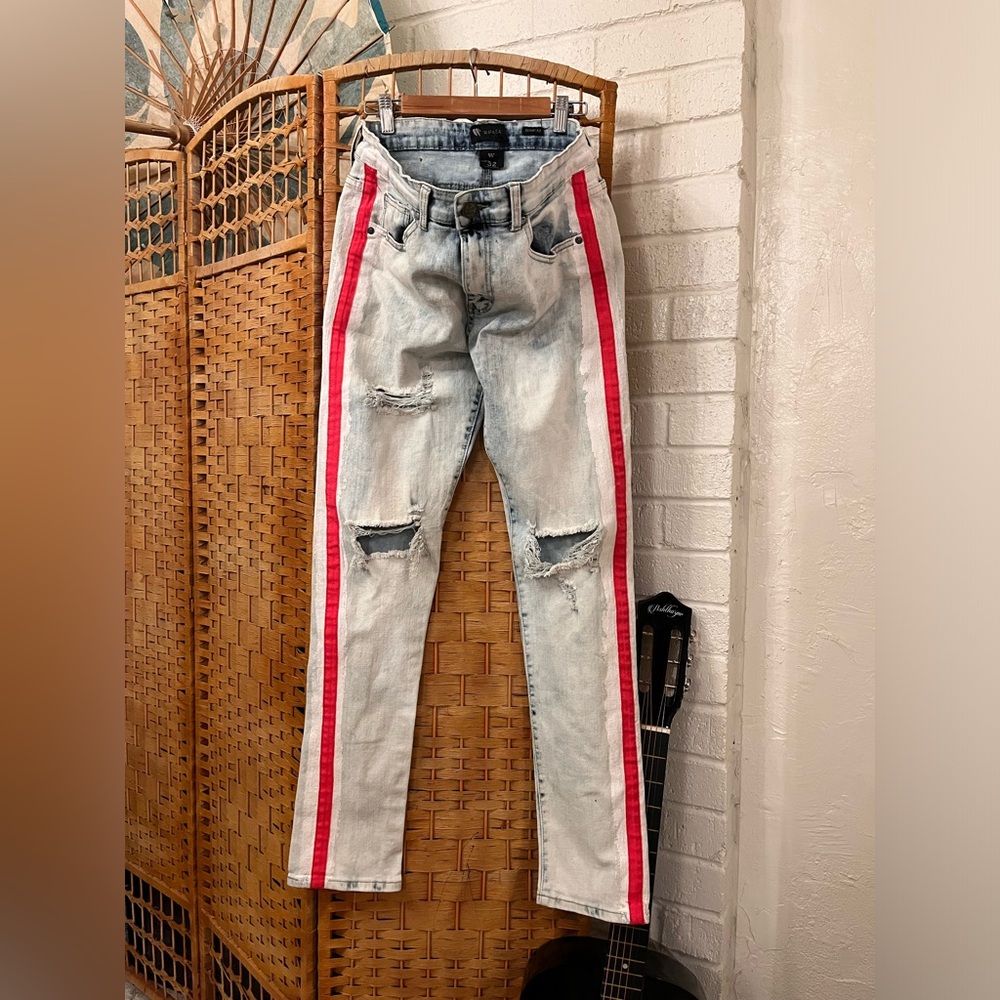 fashionable to stress acid, washed stylish jeans teenage youth